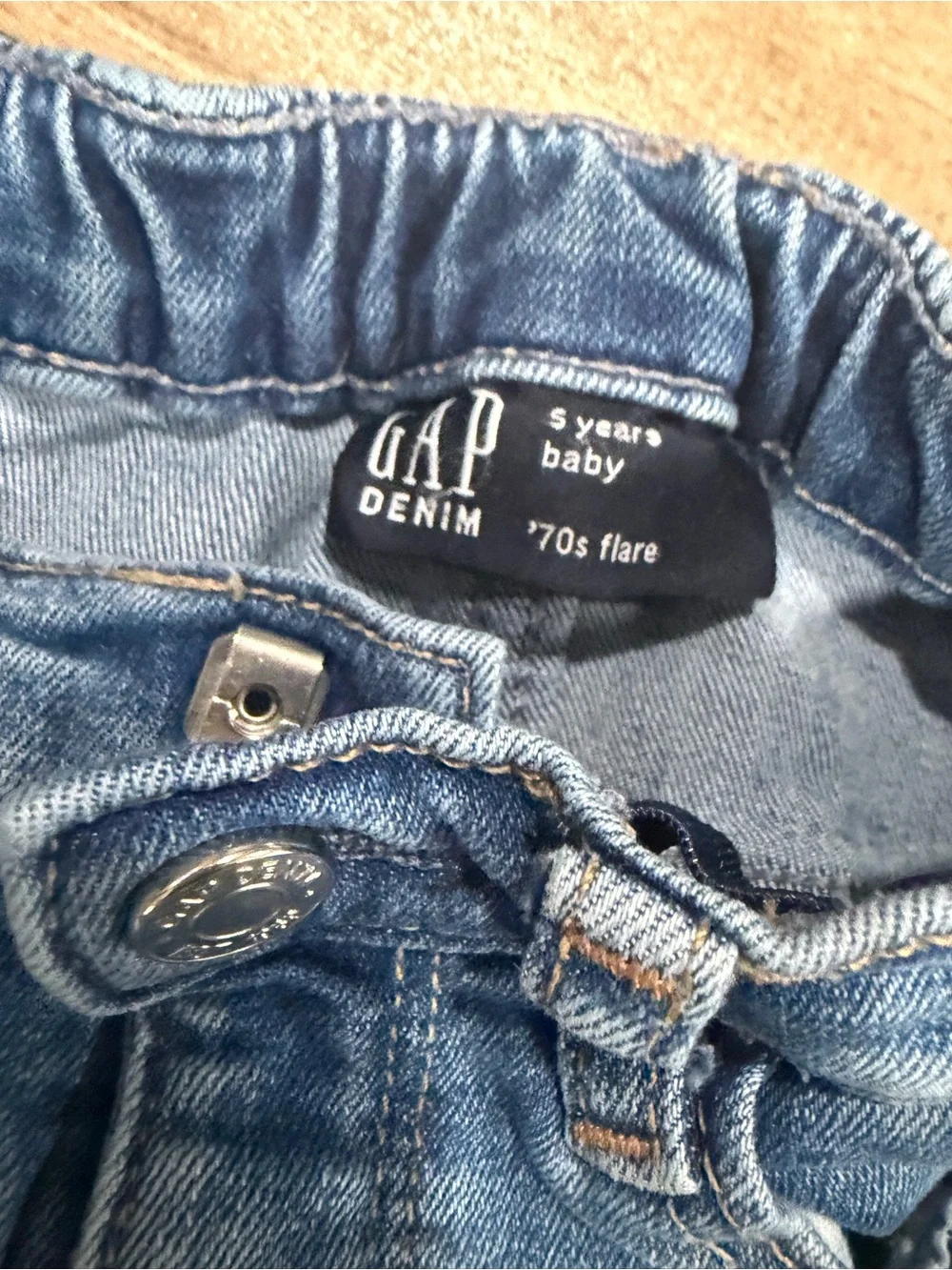 Girls Gap 70s flare blue denim jeans for a 5 year old
